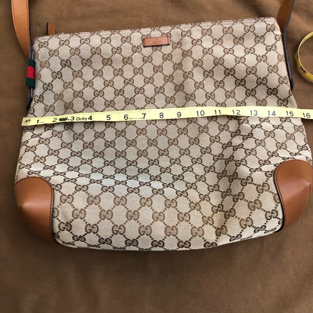 GUCCI | Large original GG canvas messenger bag - Picture 16 of 17